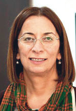 Ankara Üniversitesi İletişim Fakültesi Öğretim Üyesi Prof. Dr. Bedriye Poyraz