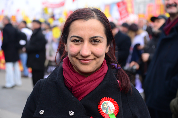 Yalıncak Sultan Alevi Kültür Derneği Üyesi Sevim Yalıncakoğlu