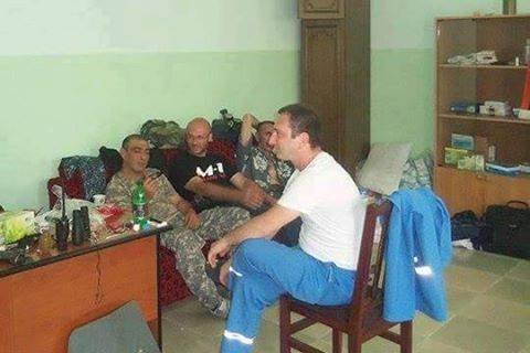 Ermenistan'da ''rehine alınan' hekimler ve sağlık personelinin, işgalcilerin elinde nasıl ağır şartlarda bulunduklarını görüyoruz (!)
