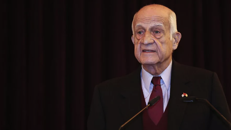 İnan Kıraç