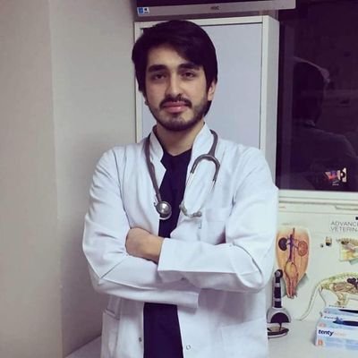 Davranış Uzmanı Veteriner Hekim G&ouml;khan Durukan