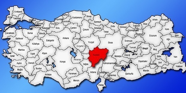 Kayseri | Kadın Adaylar: Bengisu İçten (TKH) Nazenin Güneş (HAK-PAR) Aygökçe Karakaya (DP) 