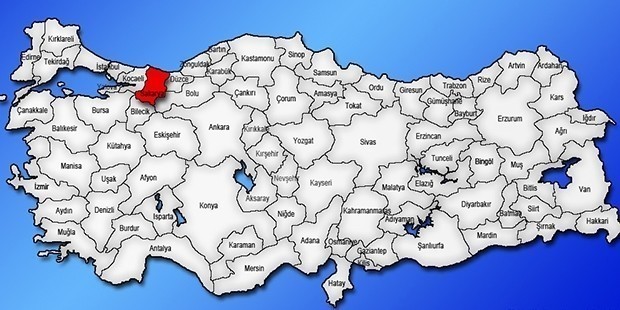 Sakarya | Kadın Adaylar: Azize Çeroğlu (CHP) Fatma İp (DSP) Firdevs Yıldırım (TKP) Dilek Kaçar (TİP) 
