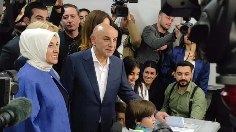 Yavaş ile aynı sandıktan oy kullanan Turgut Altınok'a ise 28 oy çıktı