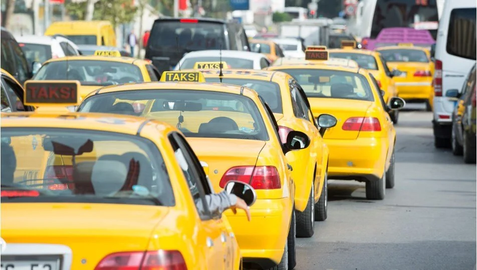 İstanbul'a yeni taksi sistemi: "Şoförler artık yolcu seçemeyecek"