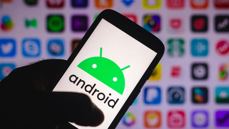 Google'ın tehdit analizi uzmanlarına göre bu tehdit üçüncü kişilerin sistem ayrıcalıkları elde etmesini ve cihazınızda kod çalıştırmasını sağlıyor. PhoneArena tarafından aktarılan habere göre açıktan etkilenen Exynos işlemcilerin kodu şu şekilde: 9820, 9825, 980, 990, 850, W920. Bu koda sahip akıllı telefon modelleri ise şunlar;