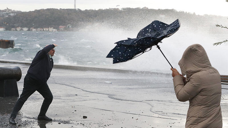Kar, fırtına, yağmur hayatı felç etti; Meteoroloji 24 il için “sarı” ve “turuncu” kod alarmı!
