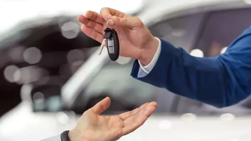 TOYOTA - Corolla modelinde 200.000 TL'ye varan indirimle 1.390.000 TL'den başlayan fiyatlar / Corolla Cross Hybrid 190.000 TL'ye varan indirim / C-HR Hybrid 160 TL’ye varan indirim
