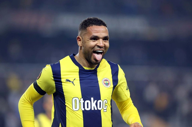 Sarı-lacivertli takımda çıkışını sürdüren golcü oyuncu Youssef En-Nesyri'nin performansı da dikkat çekmeye devam ediyor.
