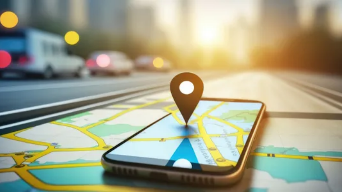 Yani artık sadece hız radarları değil kullanıcılar tüm polis birimlerinin olduğu bölgeleri paylaşabilecek. Polis bildirimi mobil uygulamayla birlikte Android Auto ve Apple CarPlay dahil tüm platformlarda kullanıma sunuldu.