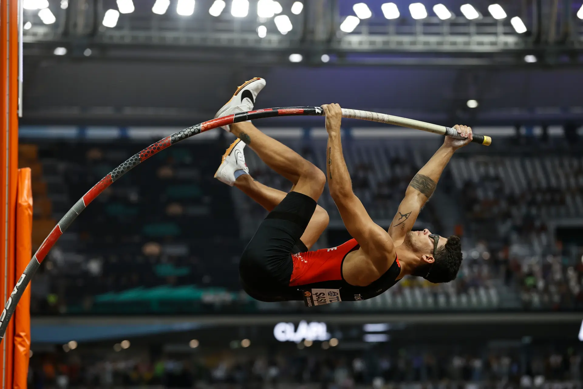 2024 Avrupa Atletizm Şampiyonası'nda milli sporcu Ersu Şaşma, erkekler sırıkla atlamada bronz madalya elde etti. Ersu, bu branşta ilk büyükler Avrupa Şampiyonası madalyasını Türkiye'ye kazandırarak tarihe geçti.