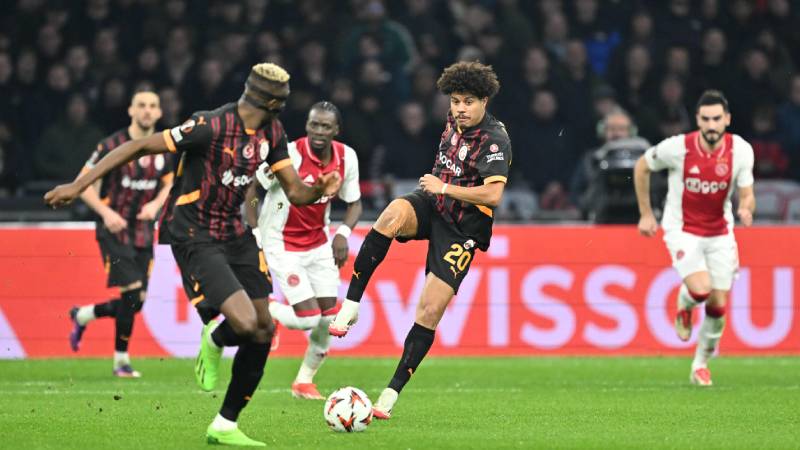 Spor yazarları, Galatasaray'ın Ajax yenilgisini yorumladı: "Okan Buruk'un ayakları yere basar, hayal dünyasından çıkar"