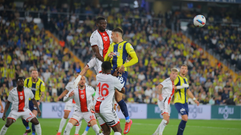 Spor yazarları, Fenerbahçe-Samsunspor maçını yorumladı: "Şampiyonluğa veda maçı..."