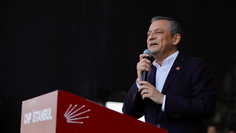 özgür özel miting
