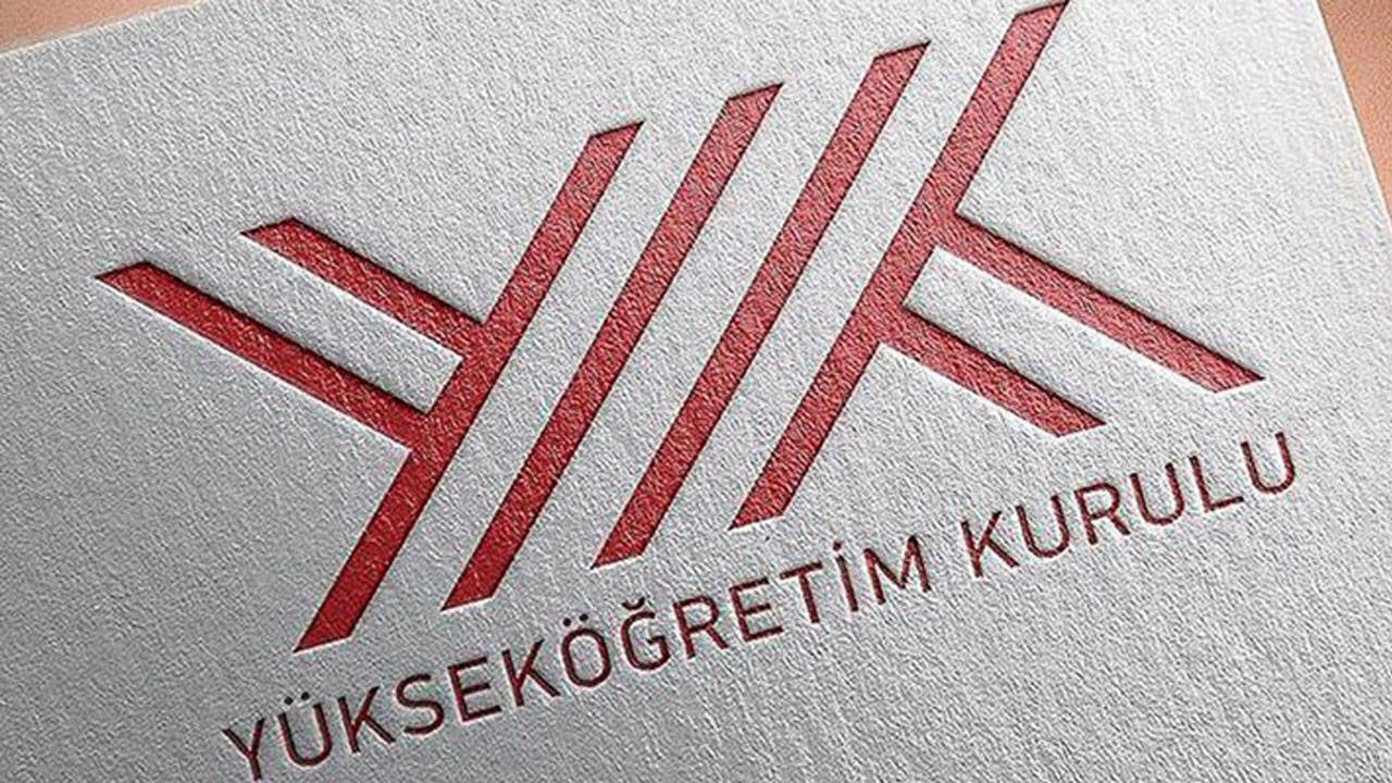 Yükseköğretim Kurumu (YÖK) Destek Bursu: YÖK tarafından lisans programlarına YKS sonucu ilk üç sırada yerleşen öğrencilere yönelik 12 ay boyunca burs desteği sağlanıyor. Ayrıca Uluslararası Öğrenci Burs Programları kapsamında da yabancı ülkelerden gelen ve devlet üniversitelerine eğitim alan öğrencilere burs veriliyor. YÖK Destek Bursu ocak ayında 3 bin liraya çıkarıldı.
