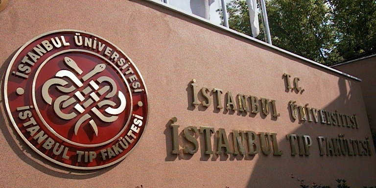 Cerrahpaşa Tıp Fakültesi Mezunları Derneği: Cerrahpaşa Tıp Fakültesi’ni yeni kazanan veya eğitimine devam eden öğrencilere yönelik sağlanan bursa başvurular başladı. Burs miktarı aylık 5 bin lira ve 10 boyunca ödeme yapılıyor. Son başvuru tarihi eğitimine devam edenler için 10 Eylül, yeni kayıt olacak öğrenciler için 20 Eylül.