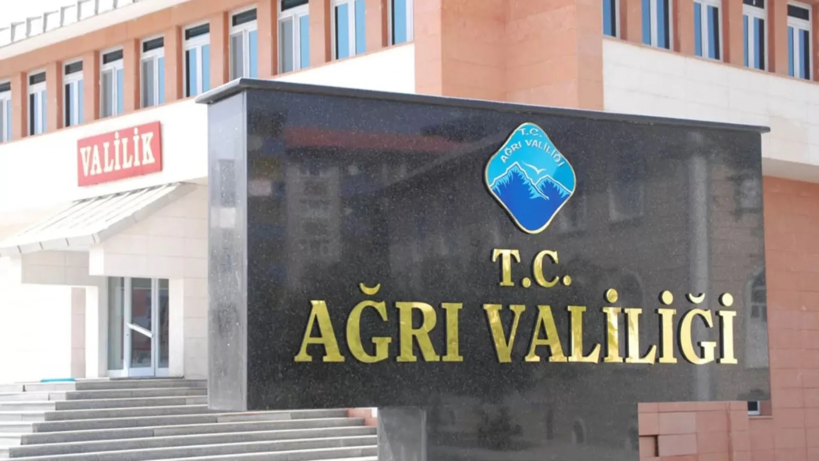 ağrı valiliği