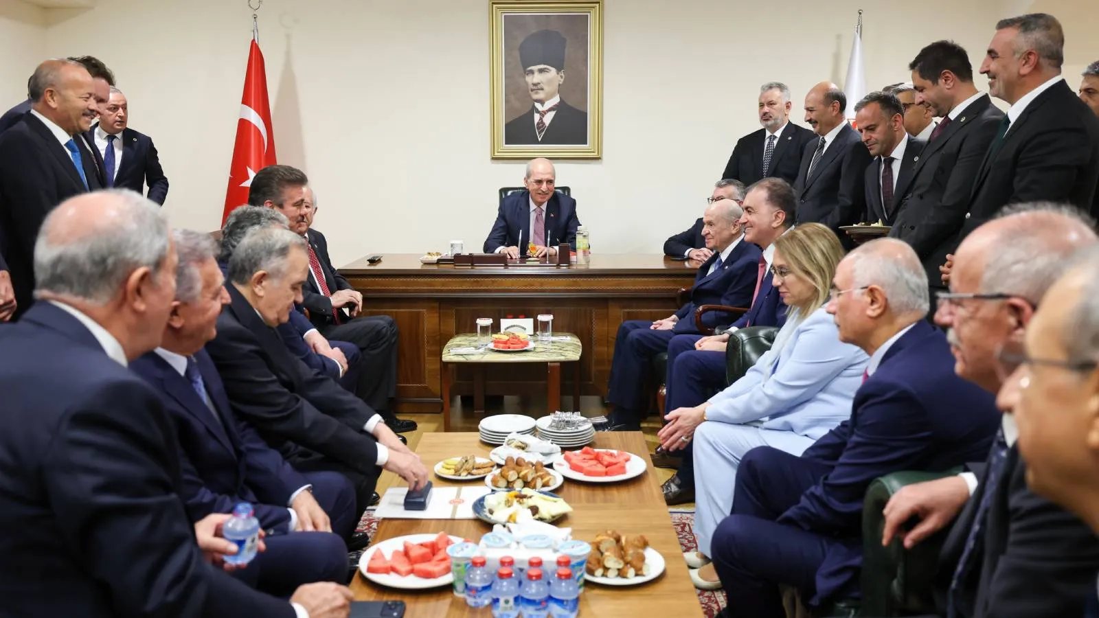 numa. kurtulmuş &ccedil;er&ccedil;eve yasa genel kurul bah&ccedil;eli
