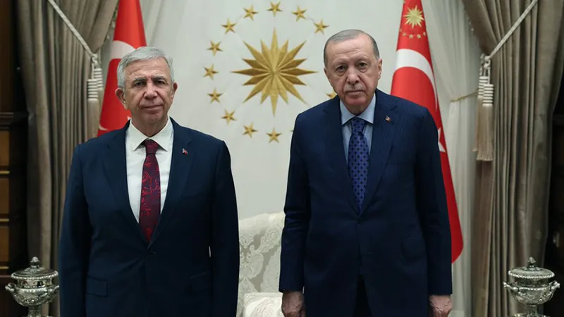 Mansur Yavaş cumhurbaşkanı adaylığından vaz mı geçti, Yeni Parti’de yeni isim konuşması başladı mı?