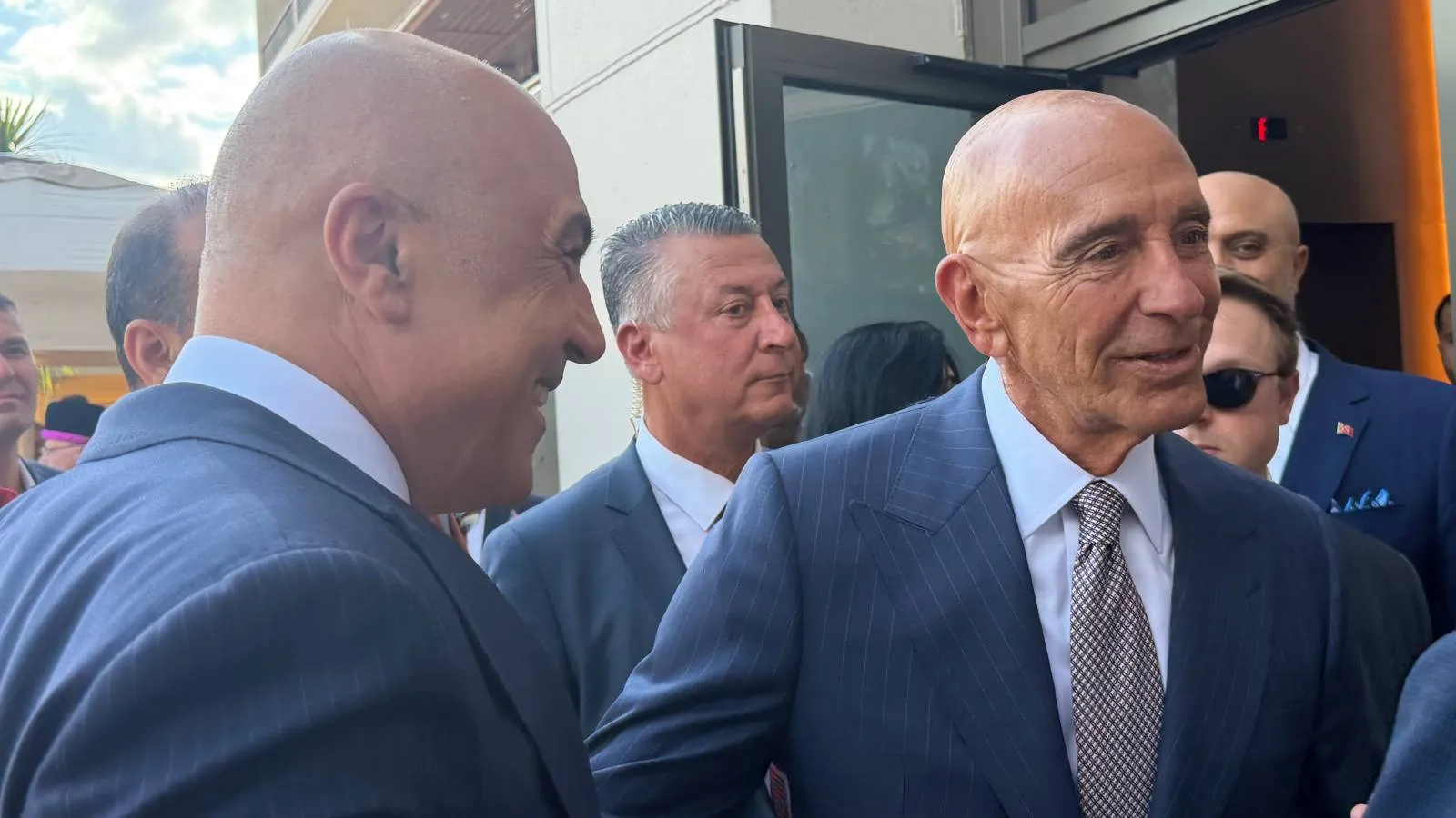 Tom Barrack’ın “romans” diplomasisi: İçinde tabii ki Erdoğan, çokça klişe ve tarih gafı var ama Türkiye yine yok!
