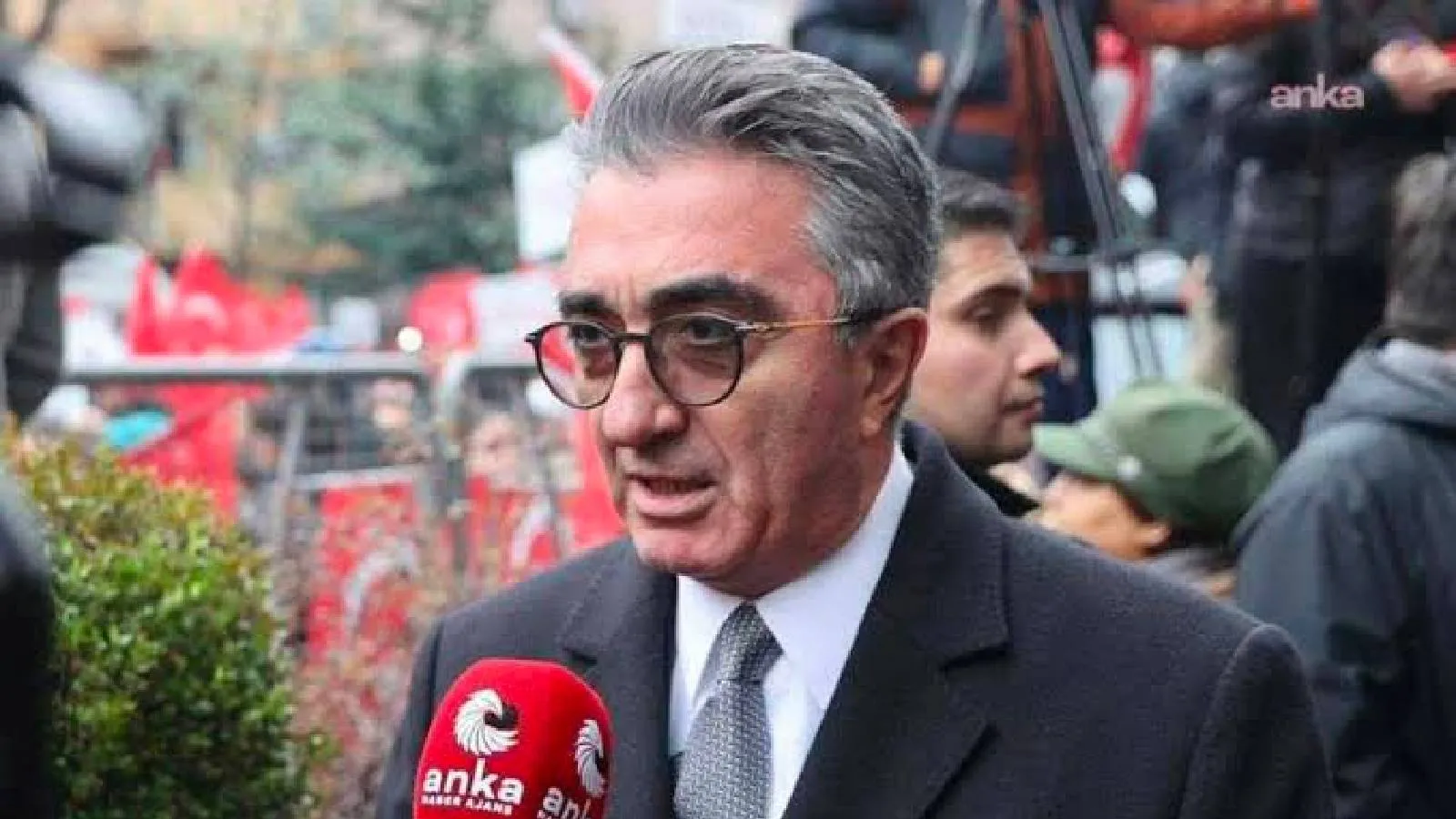 Tutuklu Bayrampaşa Belediye Başkanı Hasan Mutlu’nun kızı: Babam ameliyat edildiği gün anestezinin etkisi geçmeden cezaevine gönderildi