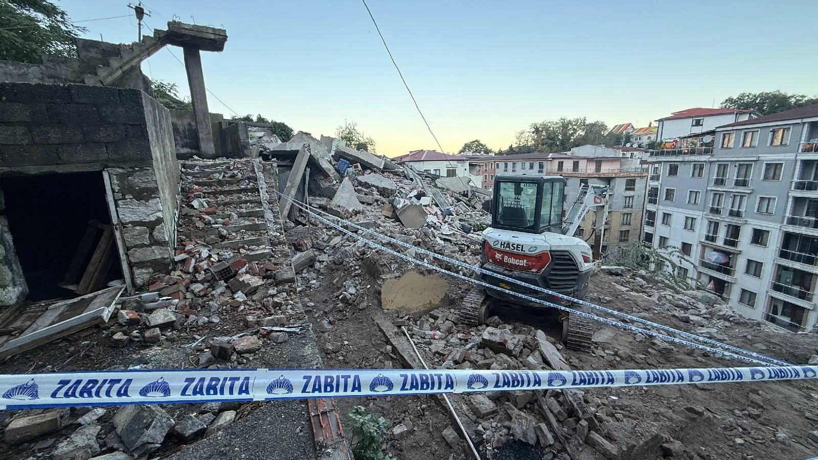 Zonguldak’ta çöken bina soruşturması: 5 şüpheliden 3’ü tutuklandı