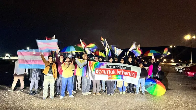 Özgürlük istiyoruz açıklama