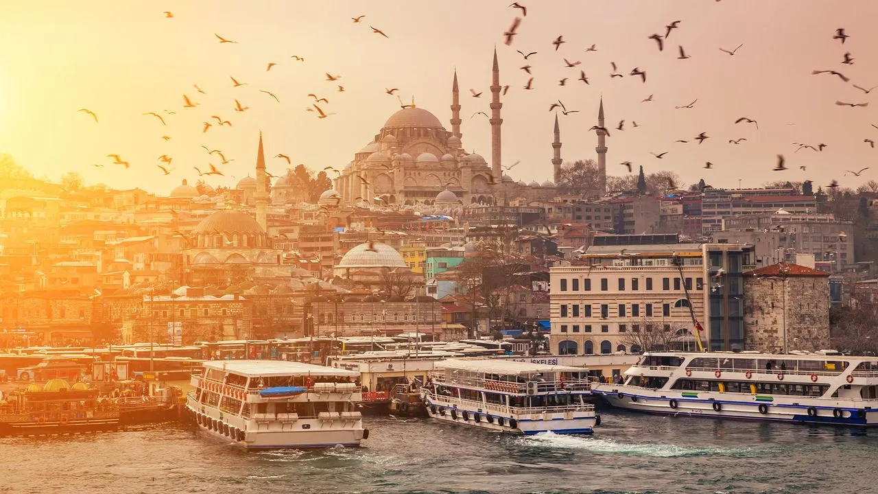 <p data-pm-slice="1 1 []">T&Uuml;İK&rsquo;in 2025 yılı verilerine g&ouml;re, T&uuml;rkiye&rsquo;deki hanehalkı t&uuml;ketim harcamalarının y&uuml;zde 25,6&rsquo;sı İstanbul&rsquo;un yer aldığı TR1 b&ouml;lgesinde ger&ccedil;ekleşti.</p>