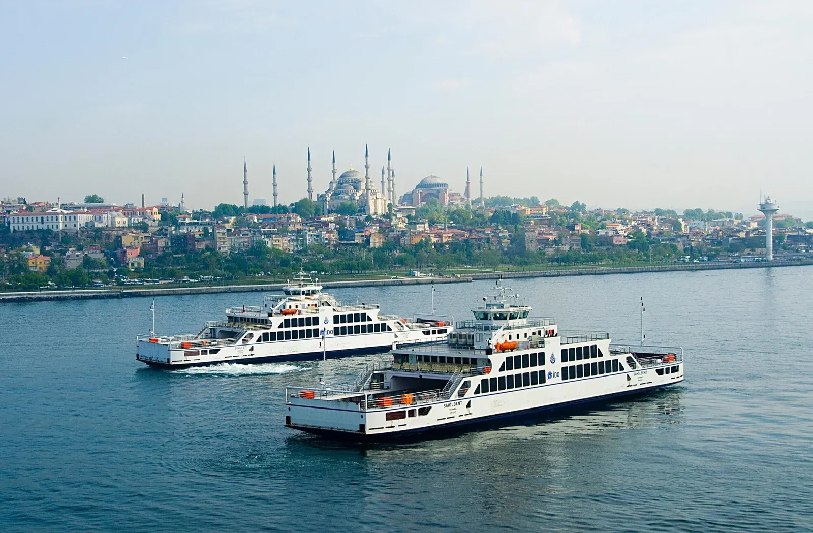 <p data-pm-slice="1 1 []">Batı Marmara b&ouml;lgesinde ulaştırma harcamalarının toplam t&uuml;ketim harcamaları i&ccedil;indeki payı y&uuml;zde 23,3 oldu. En d&uuml;ş&uuml;k pay ise y&uuml;zde 16,5 ile G&uuml;neydoğu Anadolu b&ouml;lgesinde kaydedildi.</p>