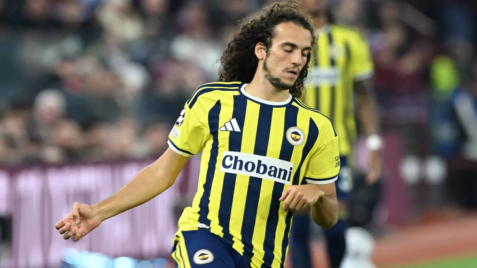 L'Equipe'ten Guendouzi'ye sert eleştiri: Fenerbahçe'yi batırdı!