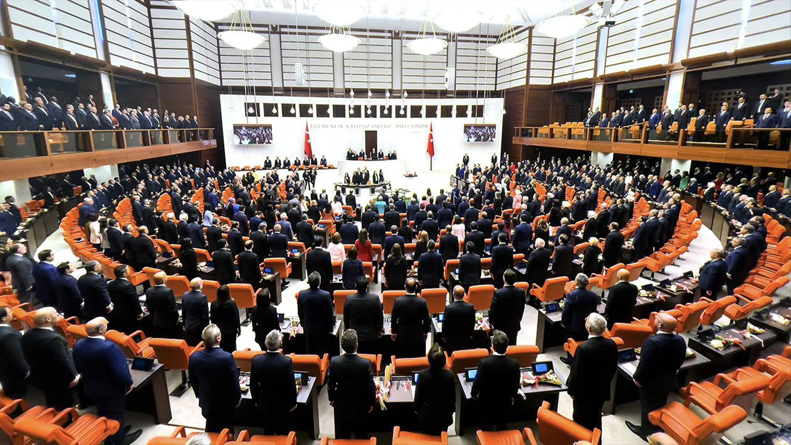 Kritik 24 saat: Araştırma Komisyonu soygun listesine mi takıldı?